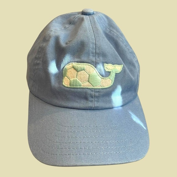 NWT kids Vineyard Vines Soccer Whale Baseball Hat In Hydrangea - Picture 2 of 6